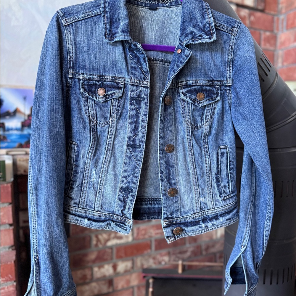 American Eagle Outfitters Classic Blue Jean Jacket - women’s